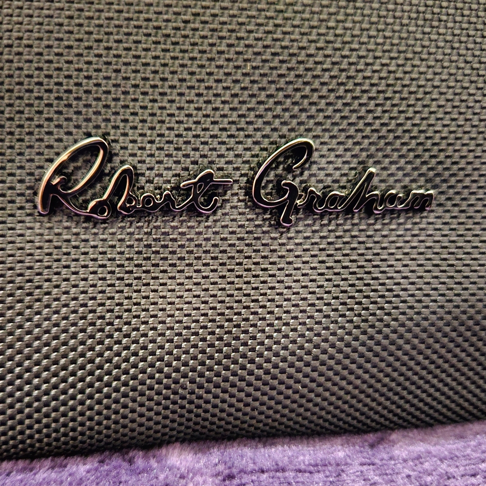 Robert Graham Textured Black Accessory - Picture 2 of 8